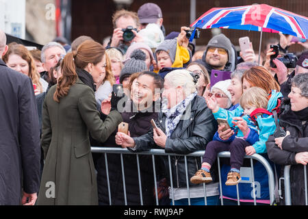 Blackpool, Lancashire, Regno Unito. 6 Mar 2019. Il Duca e la Duchessa di Cambridge, il principe William e Kate Middleton visitare Blackpool Tower mercoledì 6 marzo 2019 come parte di un tour della città sul mare. Credito: Christopher Middleton/Alamy Live News Foto Stock