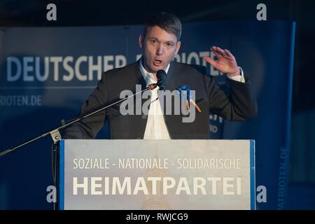 Bahretal, Germania. 06 Mar, 2019. Andre Poggenburg, presidente del partito Aufbruch deutscher Patrioten (ADP), parla al mercoledì delle ceneri evento del suo partito. Credito: Sebastian Kahnert/dpa/Alamy Live News Foto Stock