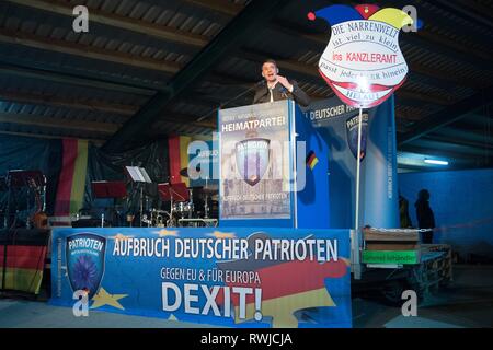 Bahretal, Germania. 06 Mar, 2019. Andre Poggenburg, presidente del partito Aufbruch deutscher Patrioten (ADP), parla al mercoledì delle ceneri evento del suo partito. Credito: Sebastian Kahnert/dpa/Alamy Live News Foto Stock