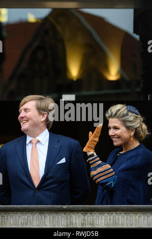 Bremen, Germania. 06 Mar, 2019. L'Olandese royal giovane Willem-Alexander e Maxima sulla loro visita a Brema. Credito: Mohssen Assanimoghaddam/dpa/Alamy Live News Foto Stock