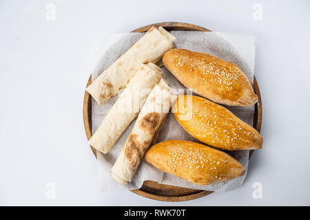 Molti pani misti e rotoli shot dal di sopra Foto Stock