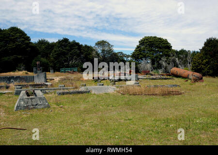 Resta industriale presso il sito della vecchia miniera di divieto nei pressi ormai città fantasma di Waiuta in occidente coatal regione del New Zealands Isola del Sud Foto Stock