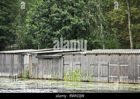 Barca capannoni in Uckermark Foto Stock