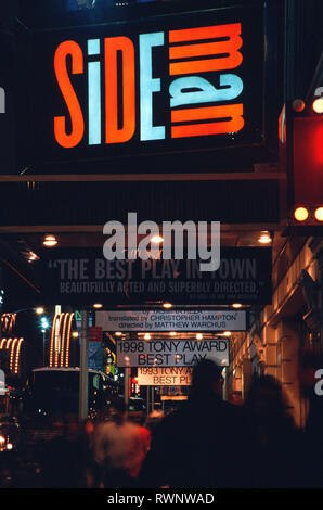 1998 Tony Award per il miglior gioco 'Sideman' Marquee, Times Square a New York City, Stati Uniti d'America Foto Stock