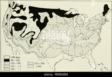 Elementi di ecologia (1954) Elementi di ecologia elementsofecolog00clar Anno: 1954 Controllo da necessità di calore minimo 165 al di sopra della soglia termica è generalmente vero che, maggiore è la temperatura entro limiti, più breve è il periodo di tempo necessario per la stessa quantità di sviluppo. Questo fatto ha portato alla convinzione che il calore re- requisiti per la crescita di un organismo dalla sua fase più giovane di maturità o per il completamento di qualsiasi altro processo di vita, potrebbe essere cal- colati abbastanza meccanicamente come un "somma di calore' (o 'costante termica") espressa come 'degree giorni' o 'degree ore." La somma di calore è stato Foto Stock