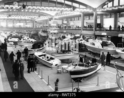 Salone Nautico Internazionale di Genova, il salone nautico internazionale di Genova, 1963 Foto Stock