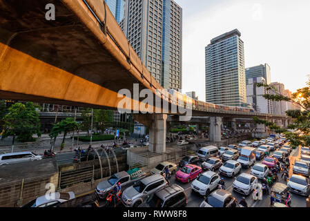 Bangkok, Tailandia - 13 Sep, 2018 : il traffico nella città di Bangkok Foto Stock