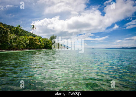 Homestay Yenkoranu a Pulau Kri Raja Ampat, Indonesia Foto Stock