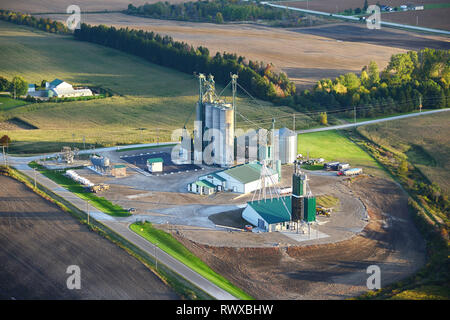 Antenna, Parrish & Heimbecker trattamento granella, Blyth, Ontario Foto Stock