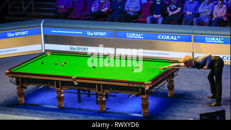 Preston Guild Hall, Preston, Regno Unito. 7 Mar, 2019. Snooker, Coral Players Championship; Neil Robertson al tavolo durante il trimestre finale di partita contro Mark Williams Credito: Azione Sport Plus/Alamy Live News Foto Stock