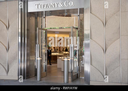 Sydney, Australia. 8 Mar 2019. In precedenza questa settimana Tiffany's ha aperto le sue porte a un nuovo flagship store a Sydney per Pitt Street. Credito: martin berry/Alamy Live News Foto Stock