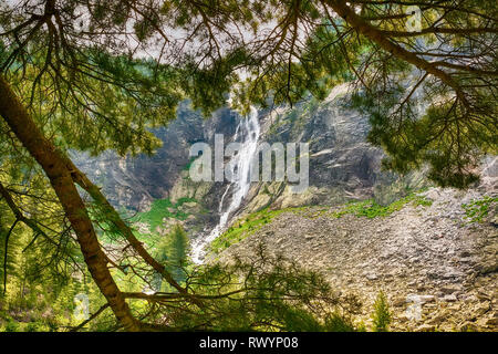 Cascata più alta in Rila montagne, Bulgaria - Skakavitsa Foto Stock