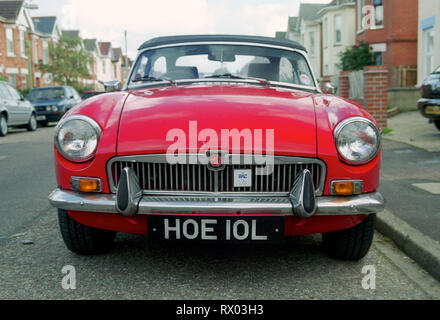 1971 MGB Roadster rosso convertibili Foto Stock