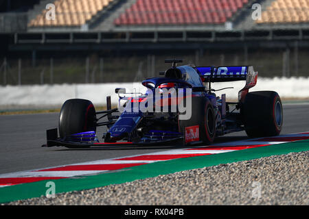 Montmelo, Barcelona - Spagna. 28h Febbraio 2019. Daniil Kvyat guida del (26) Scuderia Toro Rosso STR14 Honda in pista durante la F1 Test invernali Foto Stock