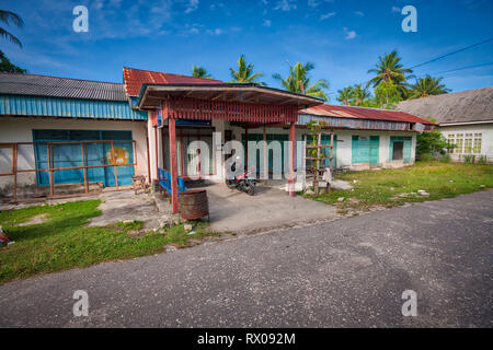 Tomia Island è la terza isola dell'Wakatobi. mini arcipelago. Tomia è altamente considerato per la bellezza del mondo sottomarino che lo circonda. Foto Stock