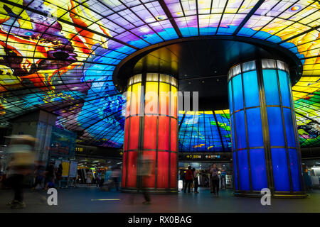 Scenario della cupola di luce, Kaohsiung, Taiwan. Questo è uno dei più famosi luoghi sia per i cittadini di Kaohsiung e turisti Foto Stock