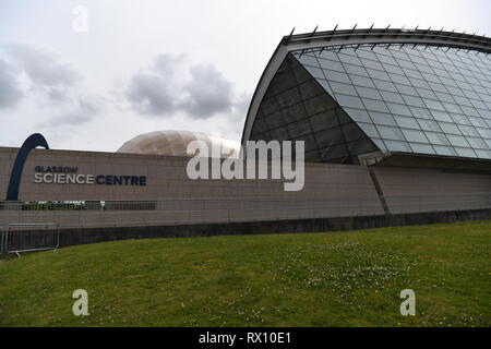 Il Glasgow Science Centre situato nel Clyde Waterfront area di rigenerazione sulla sponda meridionale del fiume Clyde a Glasgow, Scozia Foto Stock