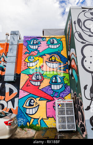 Graffiti da alcuni artisti di talento nel centro cittadino di Houston, TX Foto Stock