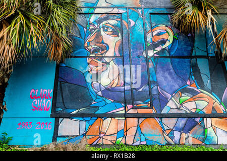 Graffiti da alcuni artisti di talento nel centro cittadino di Houston, TX Foto Stock