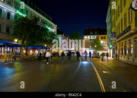 DUSSELDORF, Germania - circa settembre, 2018: Dusseldorf paesaggio urbano. Foto Stock