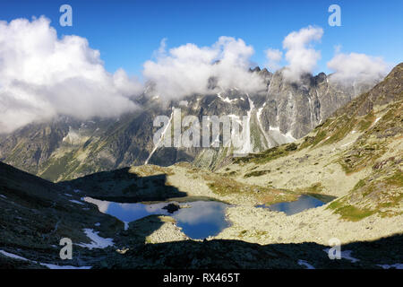 Mountain and lake Foto Stock
