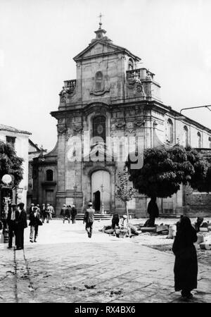 L'Europa, Italia, Calabria, Serra San Bruno, vista della chiesa del Rosario, 1920-30 Foto Stock