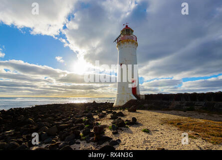 Faro in prima mattinata a Port Fairy Victoria Australia Foto Stock