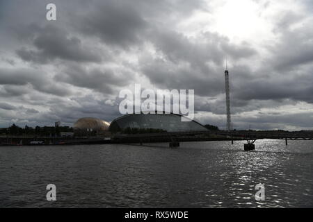 Il Glasgow Science Centre situato nel Clyde Waterfront area di rigenerazione sulla sponda meridionale del fiume Clyde a Glasgow, Scozia Foto Stock