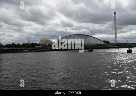 Il Glasgow Science Centre situato nel Clyde Waterfront area di rigenerazione sulla sponda meridionale del fiume Clyde a Glasgow, Scozia Foto Stock