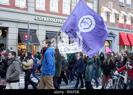 Copenhagen, Danimarca. 8 Mar 2019. La Giornata internazionale della donna, marzo 2019, Copenaghen, Danimarca Credito: Michael Donnelly/Alamy Live News Foto Stock