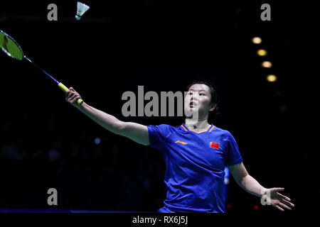 Birmingham. 8 Mar, 2019. Della Cina di Li Xuerui compete durante le donne singoli quarti di finale corrisponde con il Giappone Nozomi Okuhara a All England Open Badminton Championships 2019 a Birmingham, la Gran Bretagna il 8 marzo 2019. Credito: Tang Shi/Xinhua/Alamy Live News Foto Stock