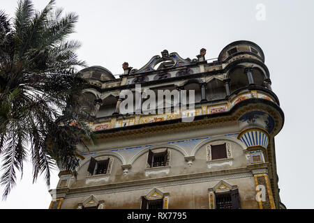 Lug 2017, del Kaiping, Cina. Ruishi Lou in del Kaiping Diaolou JinJiangLi Village, vicino a Guangzhou. Costruito da ricchi Overseas Chinese, queste case famiglia sono un Foto Stock
