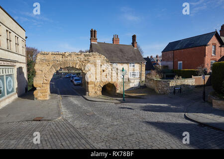 Newport Arch, 3rd-secolo porta romana nella città di Lincoln, Lincolnshire Foto Stock