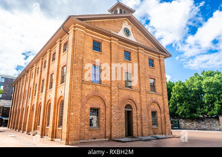 Vista di Hyde park barracks edificio principale un sandstock mattoni di edificio del patrimonio in Sydney NSW Australia Foto Stock