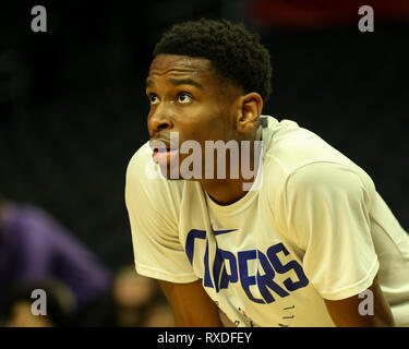 Los Angeles, CA, Stati Uniti d'America. 8 Mar, 2019. LA Clippers guard Shai Gilgeous-Alexander #2 prima di Oklahoma City Thunder vs Los Angeles Clippers a Staples Center il 8 marzo 2019. (Foto di Jevone Moore) Credito: csm/Alamy Live News Foto Stock