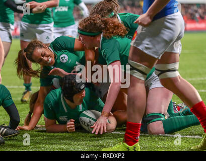 Energia Park, Dublin, Irlanda. 9 Mar, 2019. Womens Sei Nazioni di rugby, Irlanda contro la Francia; Ciara Griffin (Capitano Irlanda) celebra il suo provare a credito: Azione Sport Plus/Alamy Live News Foto Stock