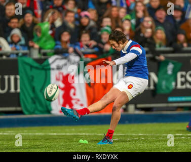 Energia Park, Dublin, Irlanda. 9 Mar, 2019. Womens Sei Nazioni di rugby, Irlanda contro la Francia; Jessy Tremouliere (Francia) converte un provare a credito: Azione Sport Plus/Alamy Live News Foto Stock