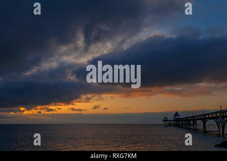 Preso dalla spiaggia di Clevedon Foto Stock