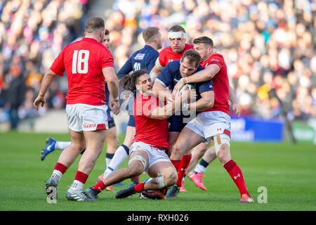 Edimburgo, Scozia. . 09Mar, 2019. firo: 09.03.2019 Rugby Guinness Sei Nazioni match tra la Scozia e il Galles in BT Murrayfield Stadium, Edimburgo, Fraser marrone (# 16) della Scozia è affrontato da Josh Navidi (# 6) e Dan Biggar (# 22) del Galles | Utilizzo di credito in tutto il mondo: dpa/Alamy Live News Foto Stock