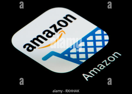 Una inquadratura ravvicinata del Amazon Icona app, come si vede sullo schermo di un telefono intelligente (solo uso editoriale) Foto Stock