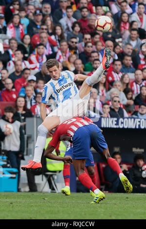 Atlético de Madrid Thomas Teye e CD Leganes Ruben Perez durante La Liga match tra Atletico de Madrid e CD Leganes a Wanda Metropolitano stadium in Madrid. (Punteggio finale Atletico de Madrid 1-0 CD Leganes) Foto Stock