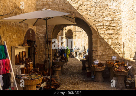 Antico mercato sulle strade nella medina di Essaouira, old town Essaouira. Foto Stock
