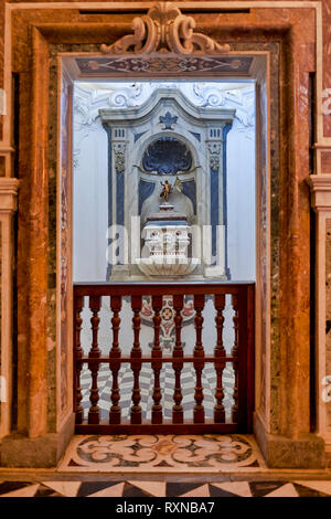 Napoli Campania Italia. La Certosa di San Martino (Certosa di San Martino è un ex monastero complesso, ora un museo, a Napoli, Italia meridionale. Foto Stock