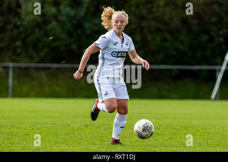 Swansea City host Cardiff si è riunito a Llandarcy Sports Academy. Un 0-0 è stata abbastanza per fissare il Welsh Premier della Lega delle Donne per ottenere il TEM. Credito: Lewis Mitchell Foto Stock