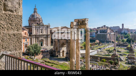 Foro Romano come si vede dai Musei Capitolini di Roma, Italia. Foto Stock