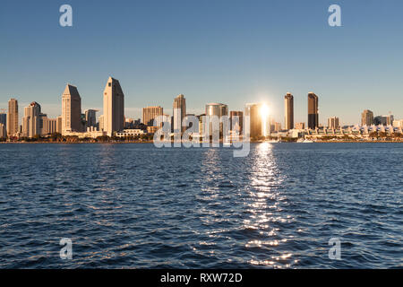 Vista panoramica del centro cittadino di San Diego dal Coronado Island. San Diego, California, Stati Uniti d'America Foto Stock