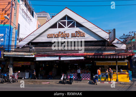 Food Hall esterno, Th Pattaya Klang, Central Pattaya Road, Pattaya, Thailandia Foto Stock