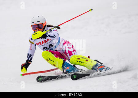 Repubblica ceca Gabriela Capova compete in Coppa del Mondo di Sci Alpino (evento di slalom speciale femminile) in Spindleruv Mlyn, Repubblica Ceca, 9 marzo 2019. (CTK foto/David Tanecek) Foto Stock