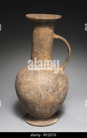 Caraffa, c. 1450-1200 A.C. Cipro, tardo cipriota II. Base-ring ware; diametro: 13.2 cm (5 3/16 in.); diametro della bocca: 8,7 cm (3 7/16 in.); complessivo: 26,5 cm (10 7/16 in Foto Stock