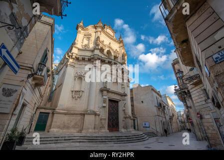 Lecce, Puglia, Italia - Facciata della chiesa cattolica di San Matteo - Parrocchia chiesa ( San Matteo ). Una regione della Puglia Foto Stock